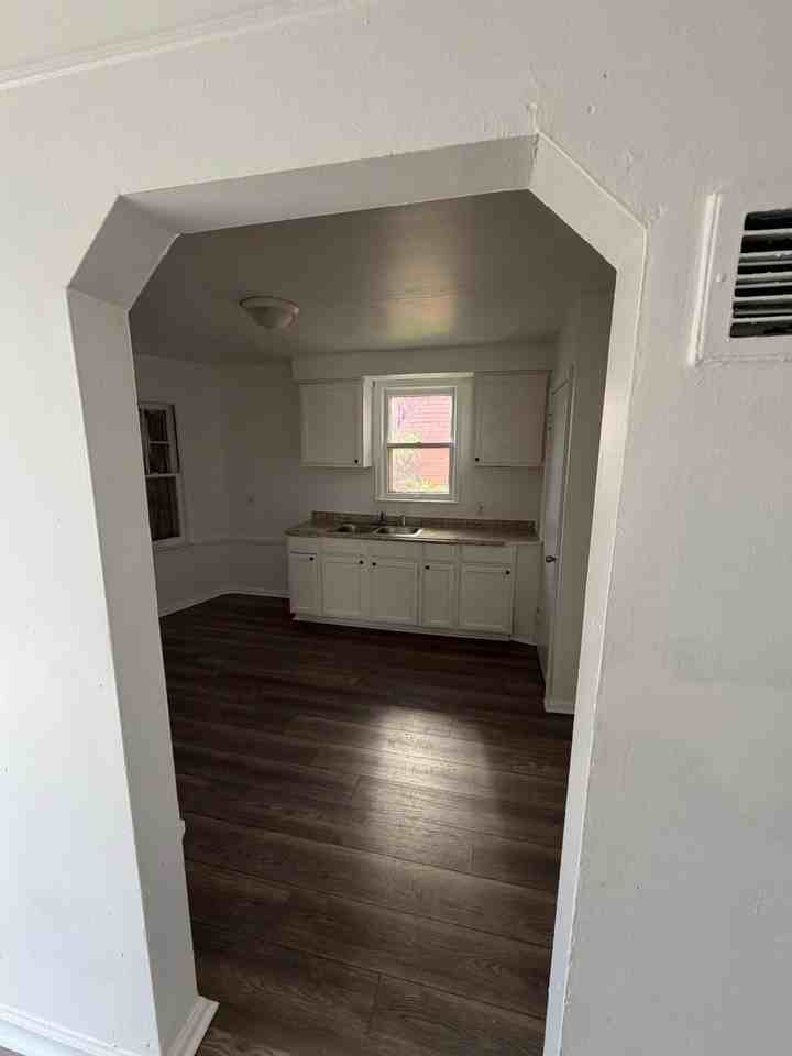 15762 Strathmoor St #1 - Photo 3 of 7