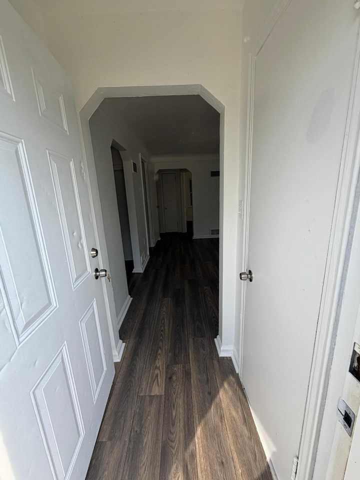 15762 Strathmoor St #1 - Photo 4 of 7