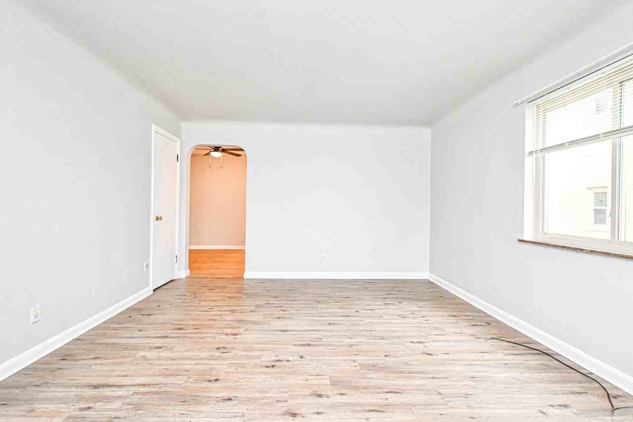 5541 Montgomery Rd #3 - Photo 4 of 27