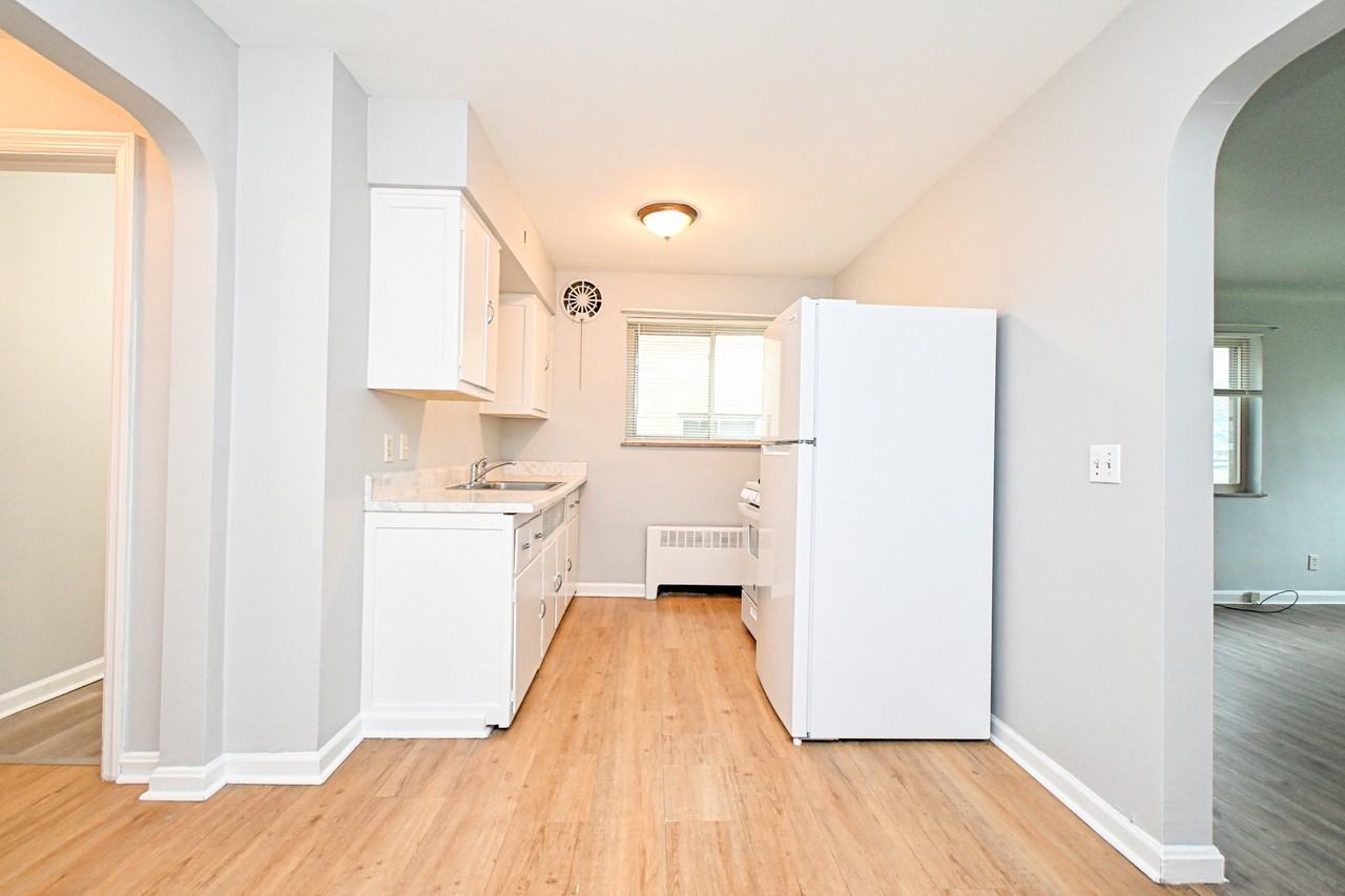 5541 Montgomery Rd #3 - Photo 7 of 27