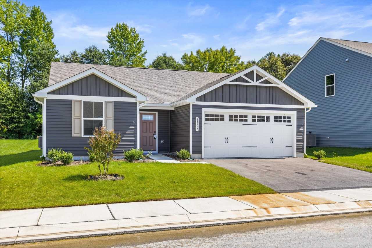 38551 Winterberry Dr #1 - Photo 2 of 25