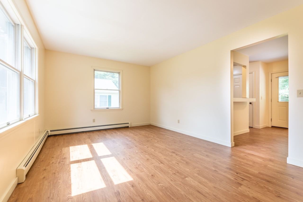 41 Evergreen Rdg #41D - Photo 4 of 7