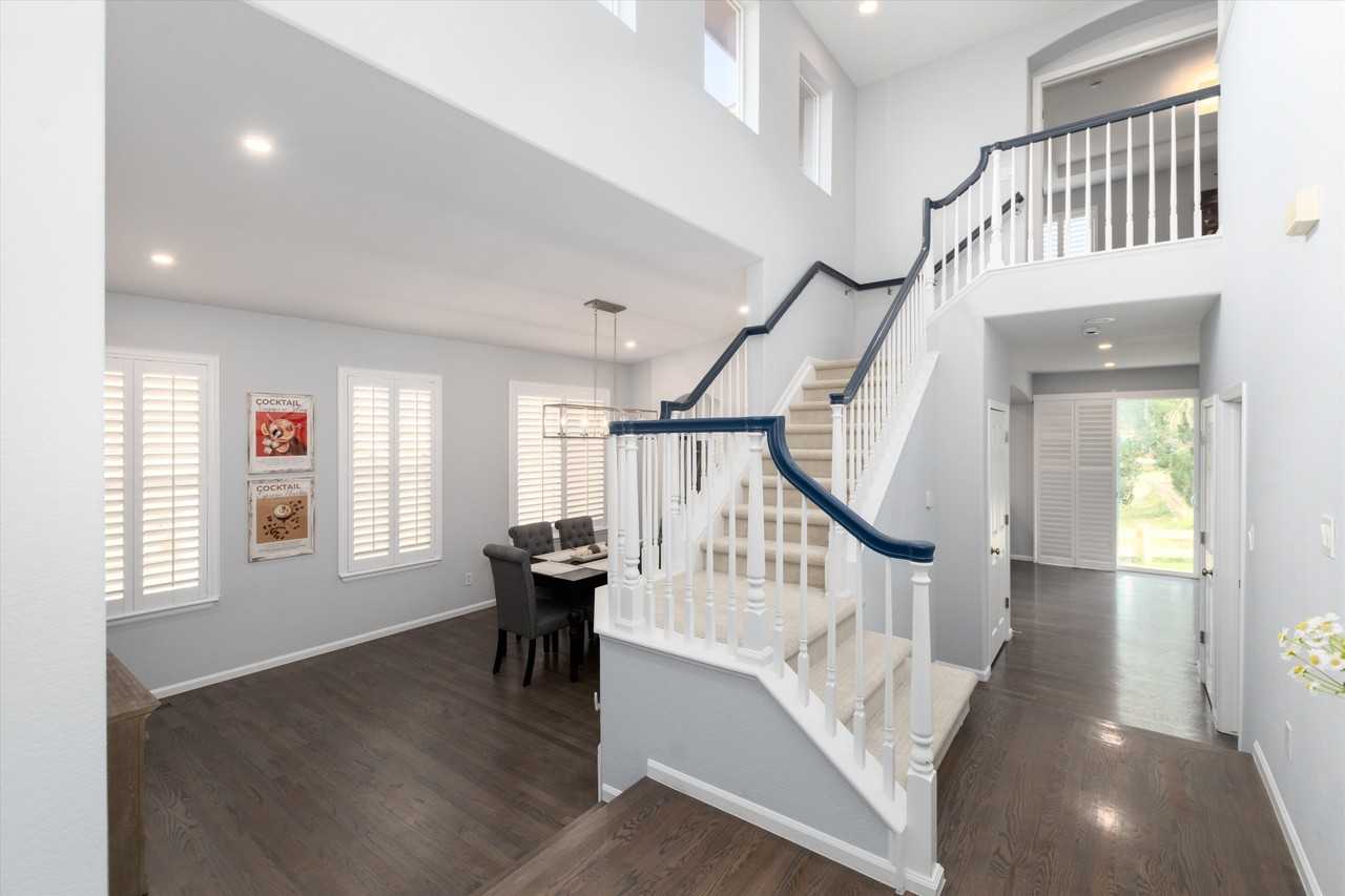 10786 Southhaven Cir - Photo 7 of 50