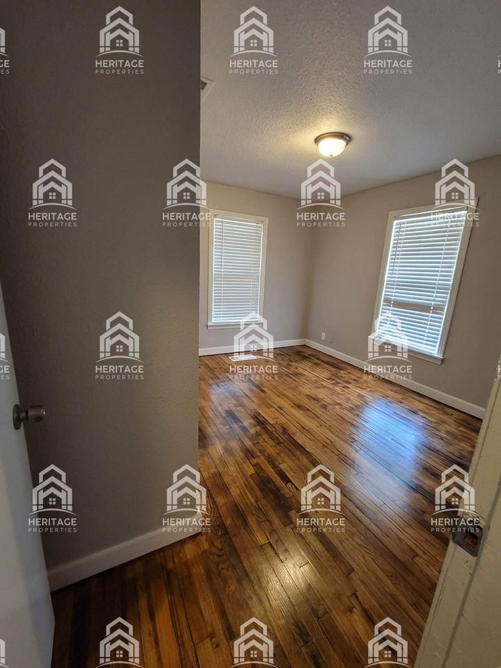 2608 Wooddale Ave #1 - Photo 7 of 20