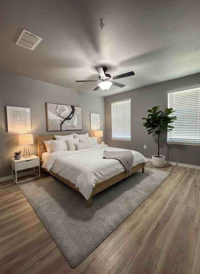 9114 Royal Lane - Photo 5 of 24