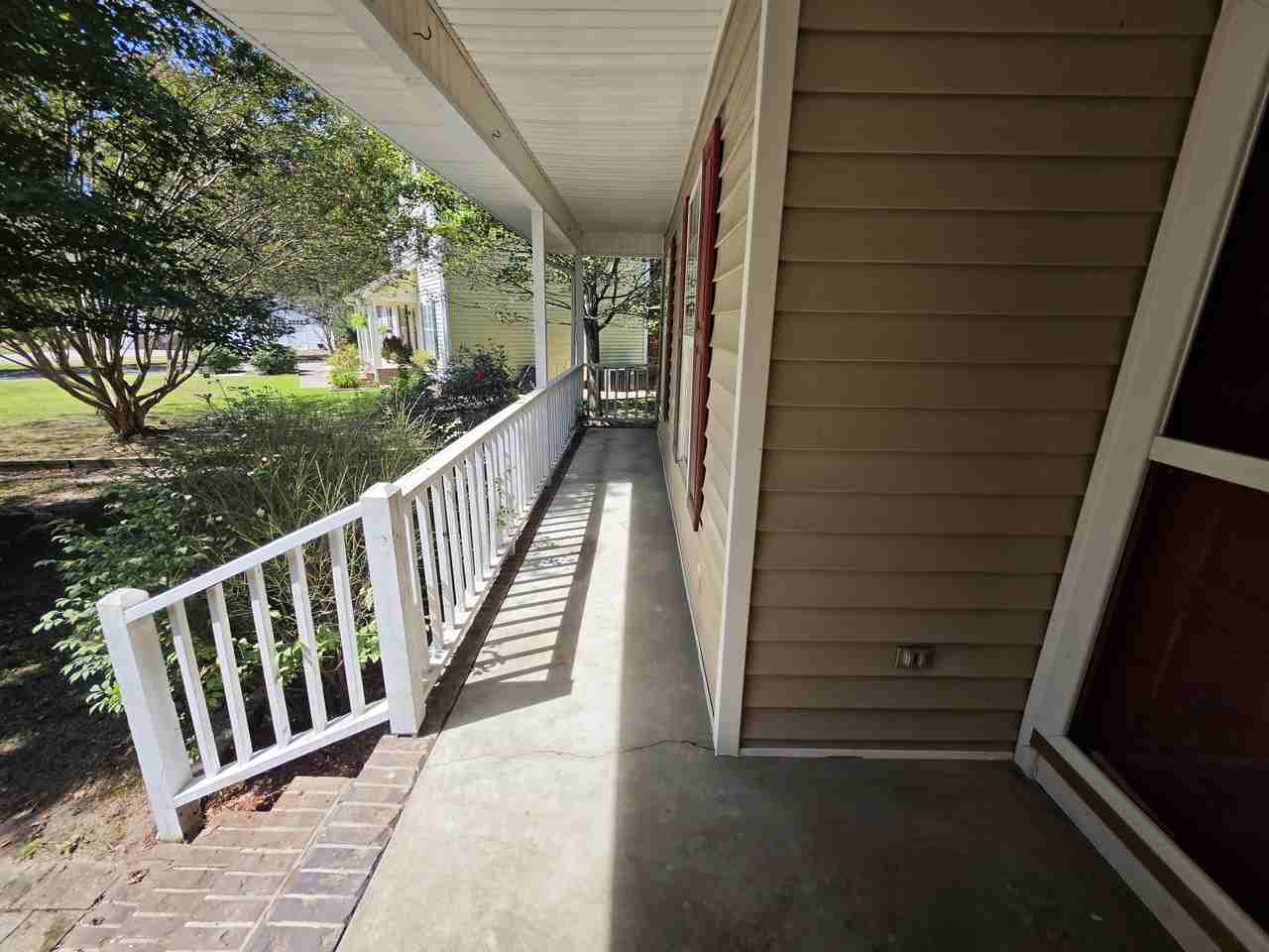 105 Bloomingfield Pl #1 - Photo 4 of 27