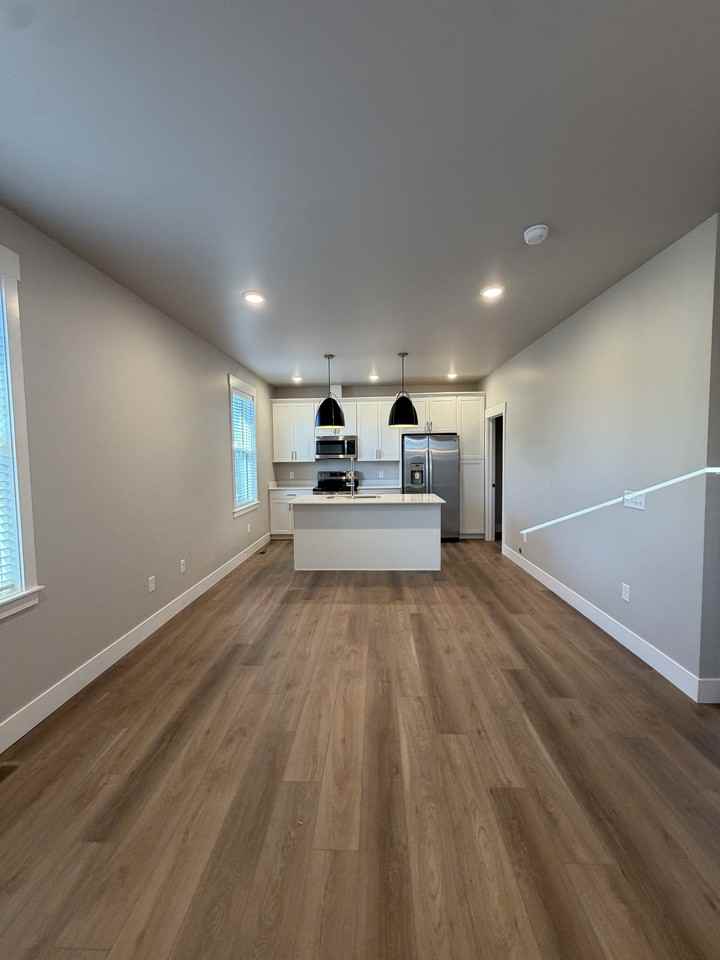 6108 Northstead Ave #202 - Photo 7 of 18
