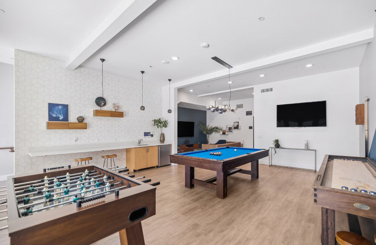 Coastal Village Apartments - Photo 3 of 40