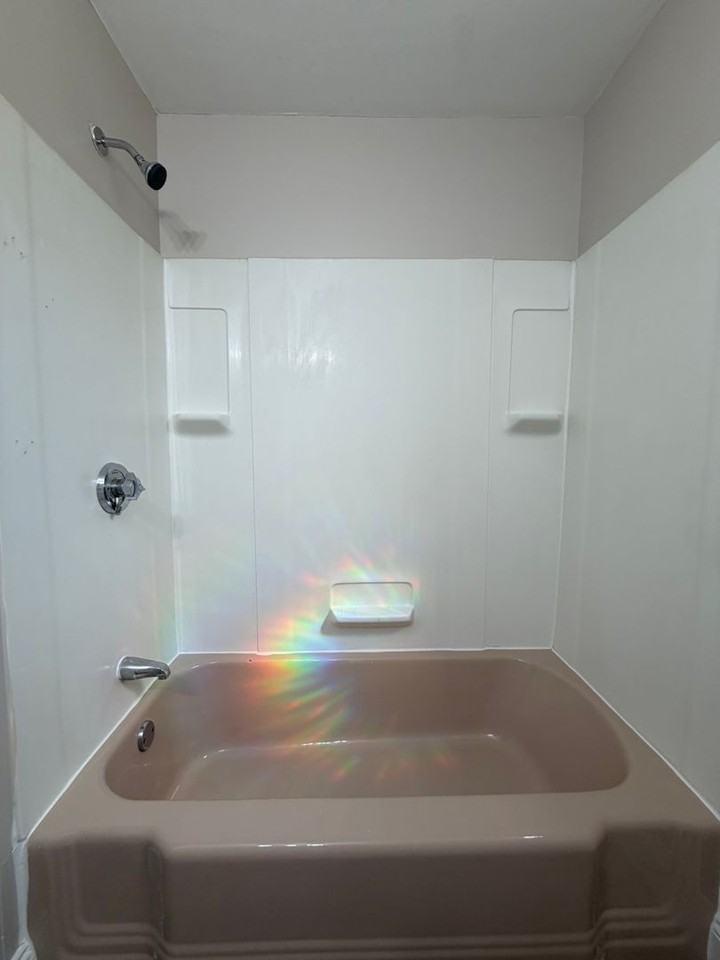 Stevens Street Apartments - Photo 7 of 14