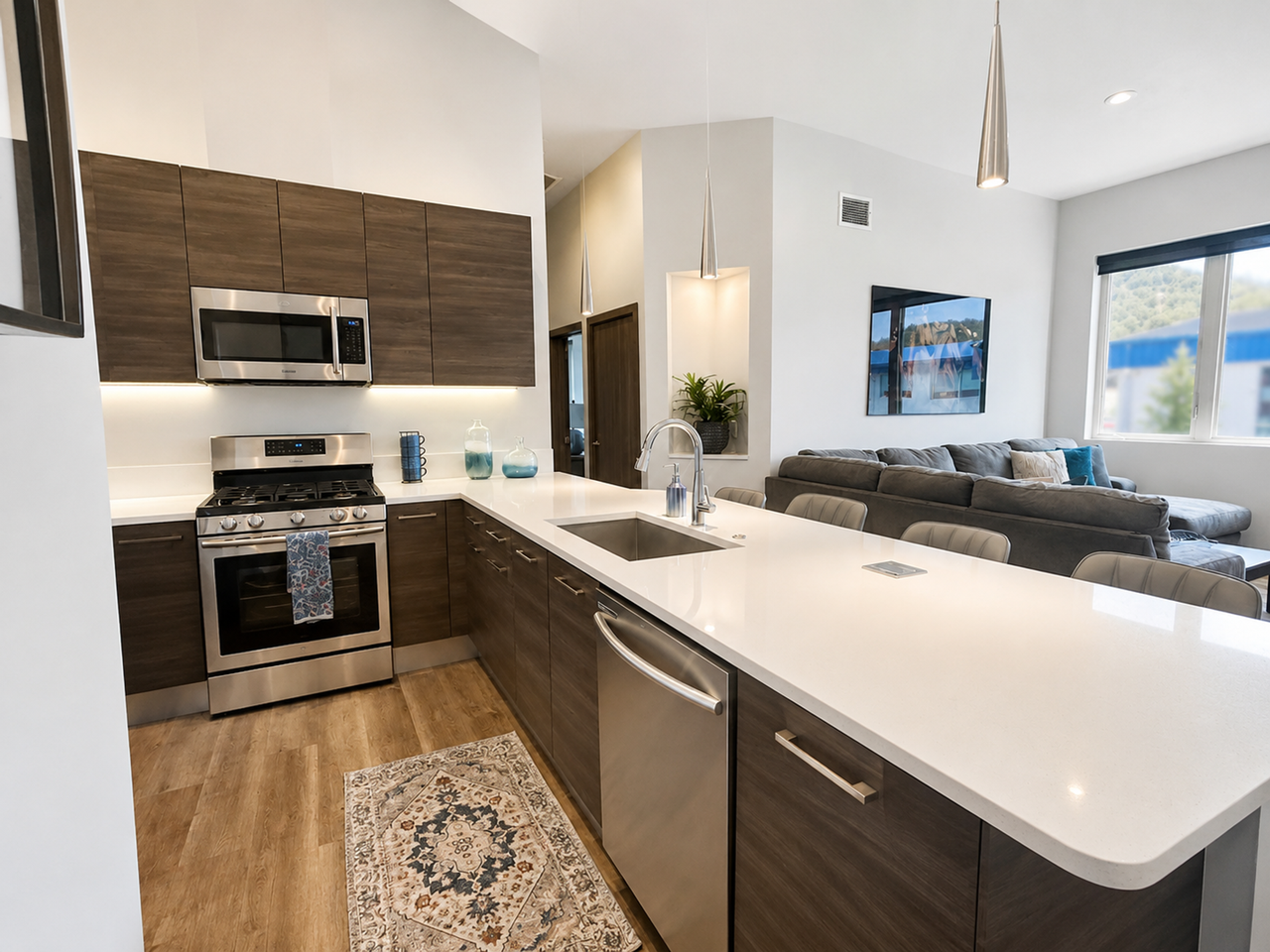 Chambers Lofts - Photo 6 of 20