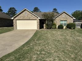 featured image of 3940 Mobley Cir