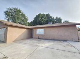 featured image of 4417 W 16th Ln #1