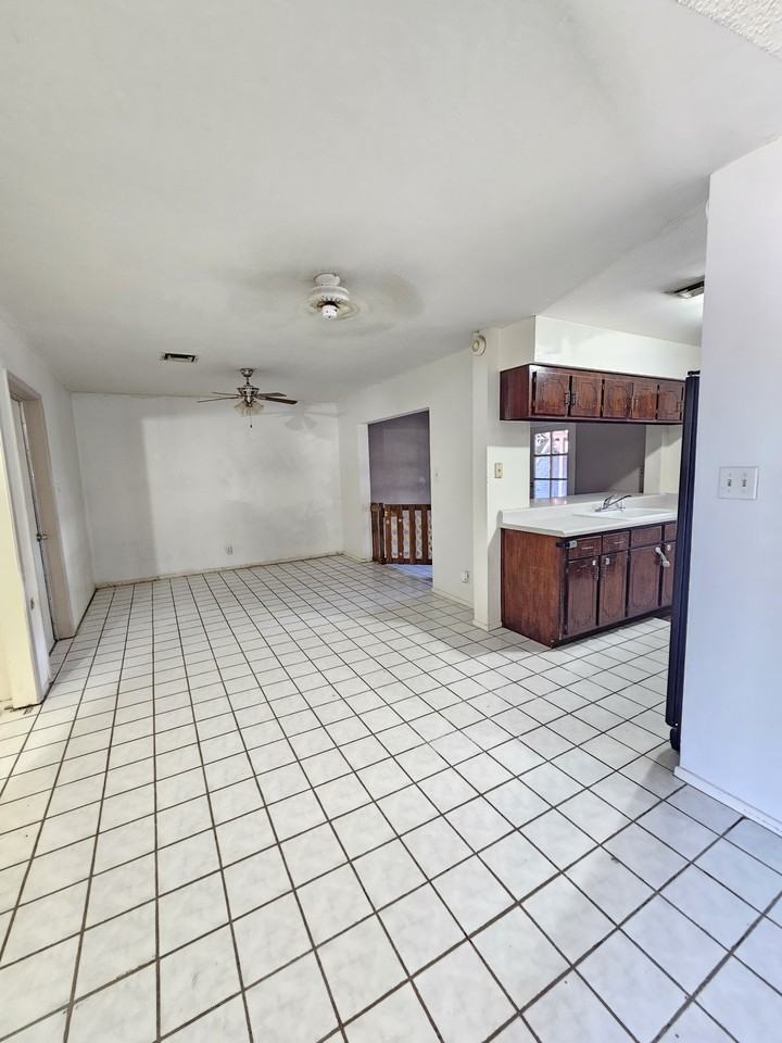 4417 W 16th Ln #1 - Photo 7 of 14