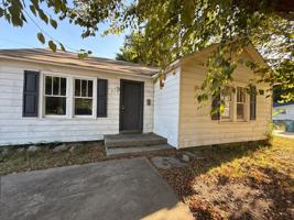 featured image of 519 W Liberty Ave #1