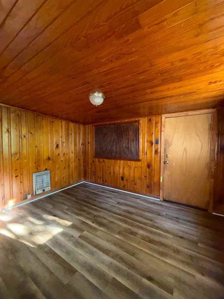 519 W Liberty Ave #1 - Photo 4 of 15
