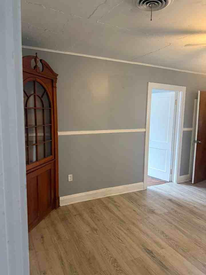 519 W Liberty Ave #1 - Photo 6 of 15