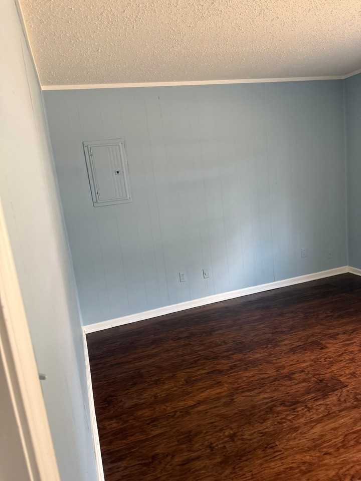 479 Dixon St #1 - Photo 5 of 12