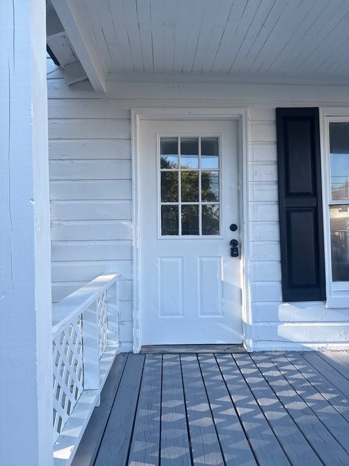 416 Valley Ave #1 - Photo 3 of 4