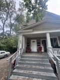 908 Sw Macvicar Ave #1 - Photo 1 of 1