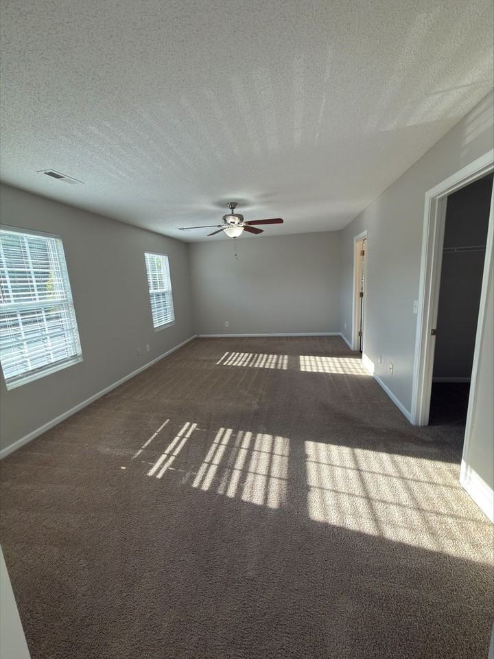 4293 Kelso Dr - Photo 6 of 17
