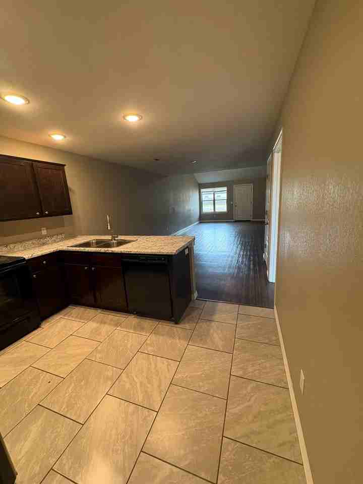 Gravette Duplexes - Photo 4 of 11