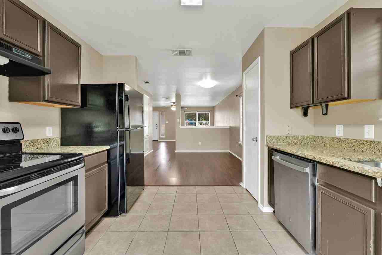8711 Shaenwest - Photo 5 of 18