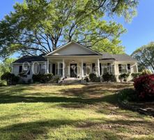 featured image of 6922 Great Oaks Rd #1