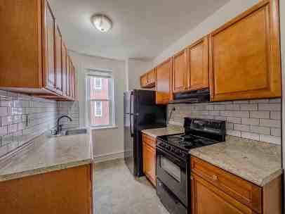 1505 Elmwood AvenueUnit - 3 #1505-3 - Photo 4 of 7
