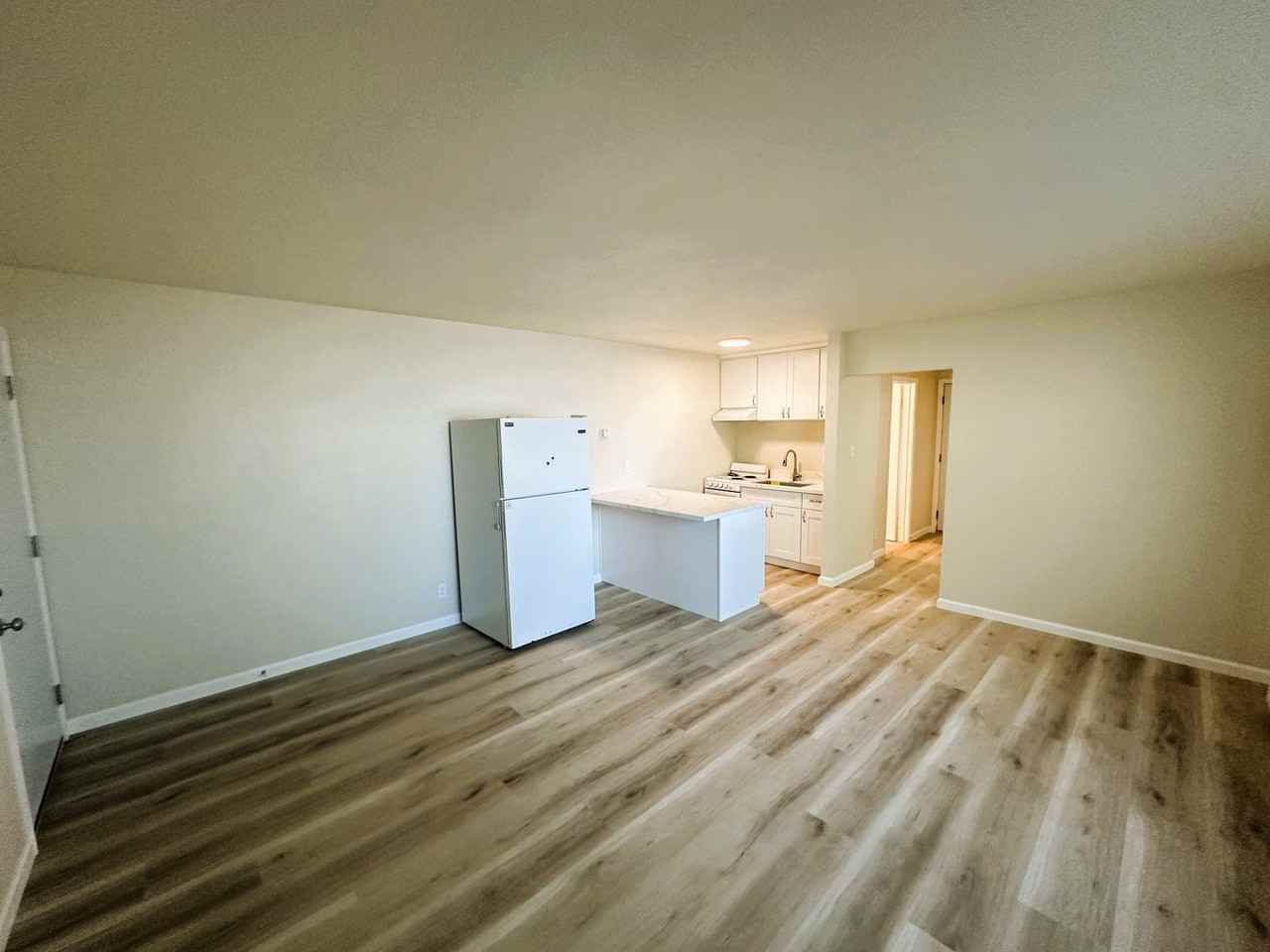510 Fairgrounds Dr - Photo 5 of 12