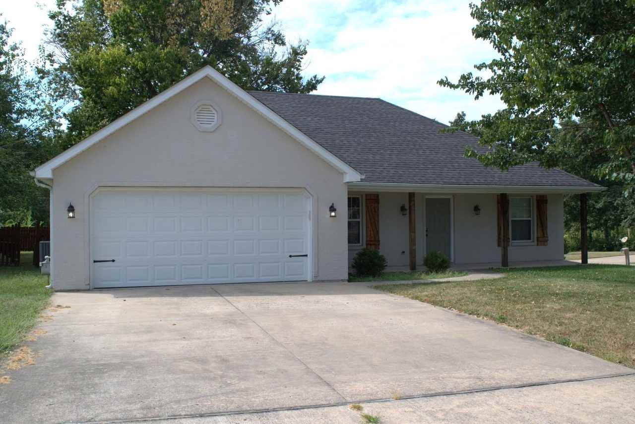 607 Winterway Dr - Photo 2 of 30