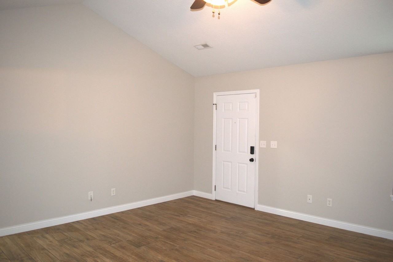 607 Winterway Dr - Photo 5 of 30