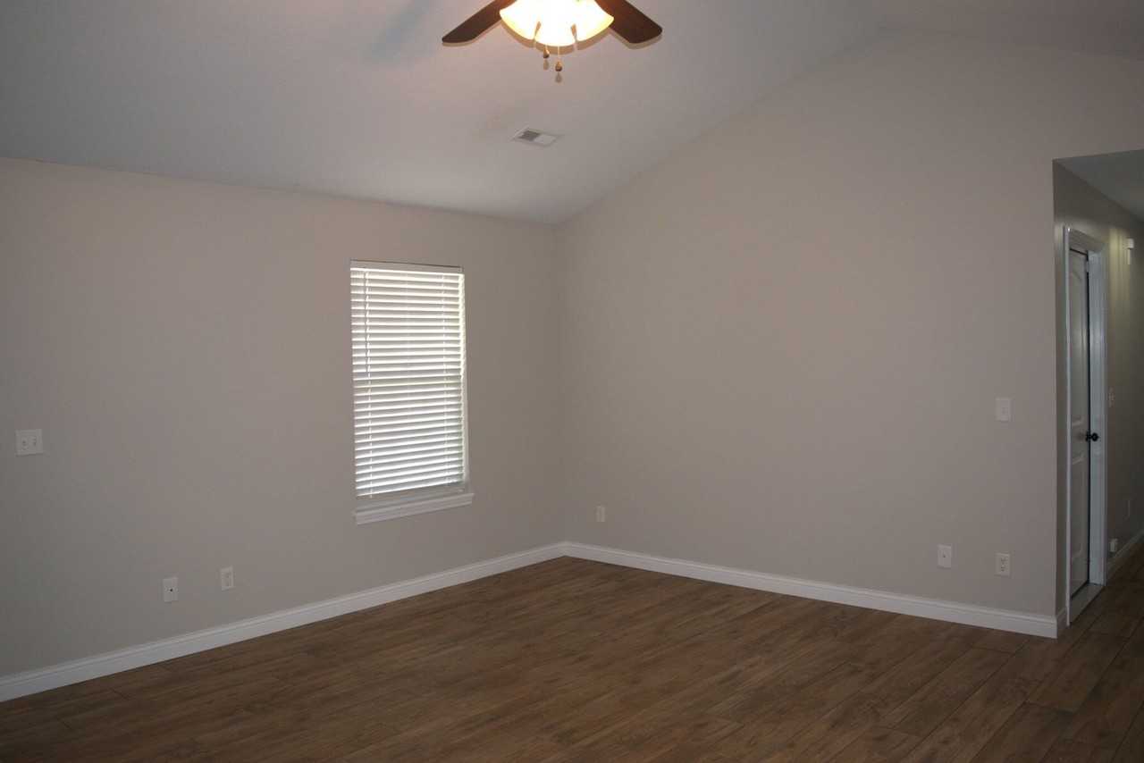 607 Winterway Dr - Photo 6 of 30