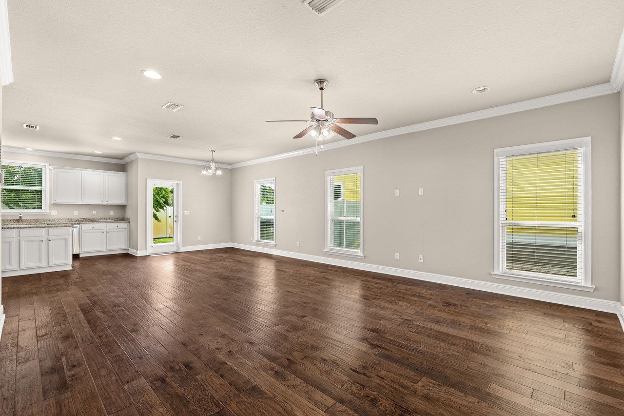 71 Grayling Way #1 - Photo 6 of 36