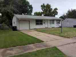 featured image of 5206 Sw 27th Ter #1