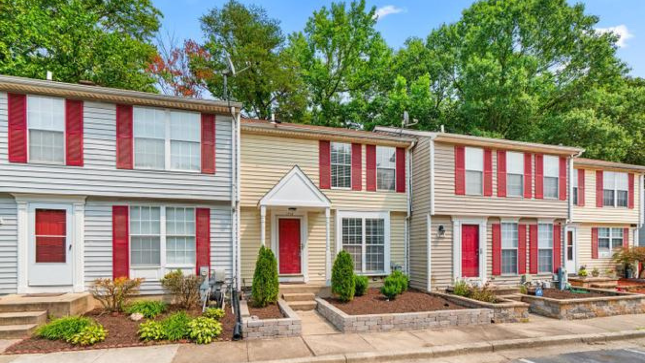 1757 Jacobs Meadow Dr #1 - Photo 2 of 40