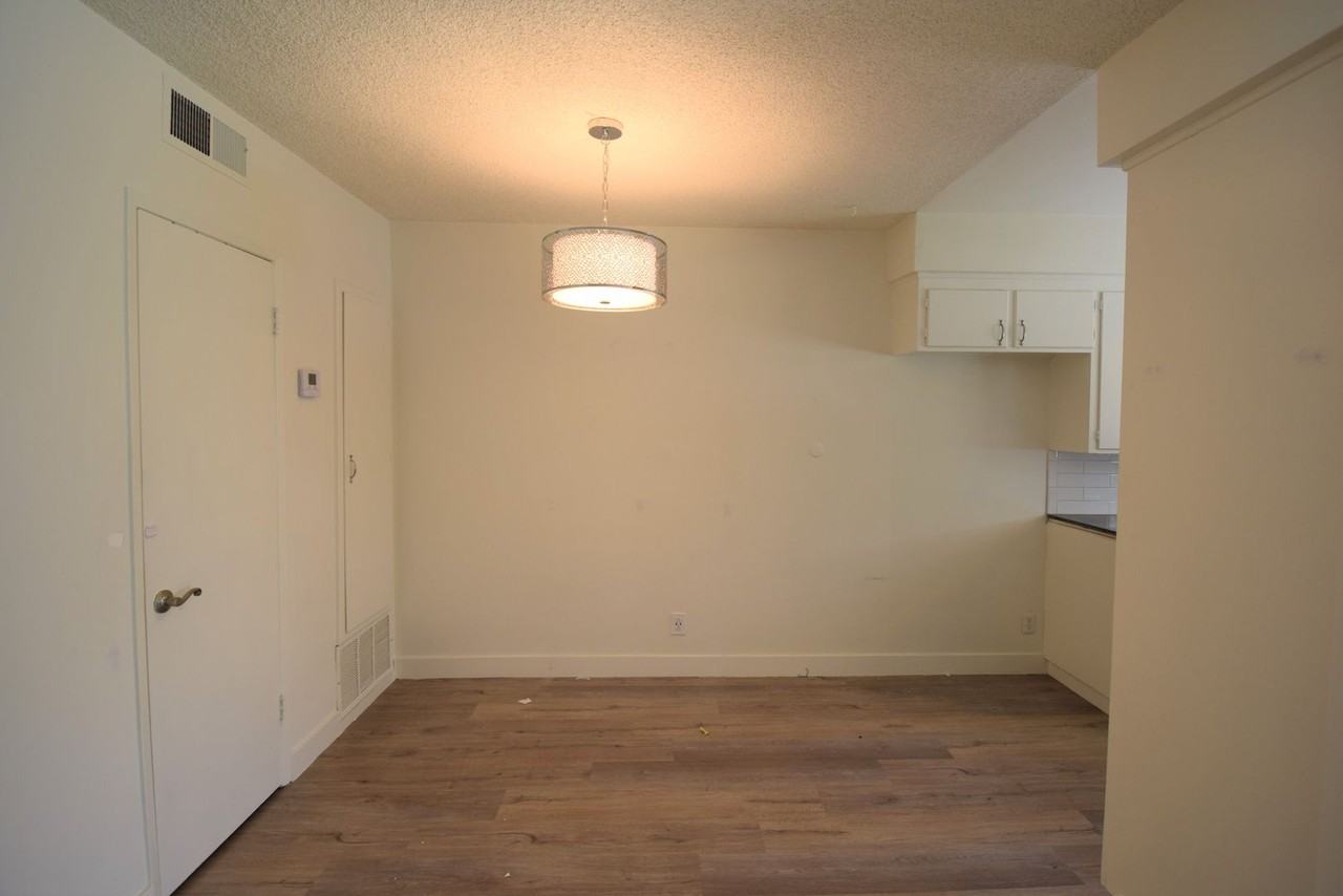 The California Apartments - Photo 7 of 33