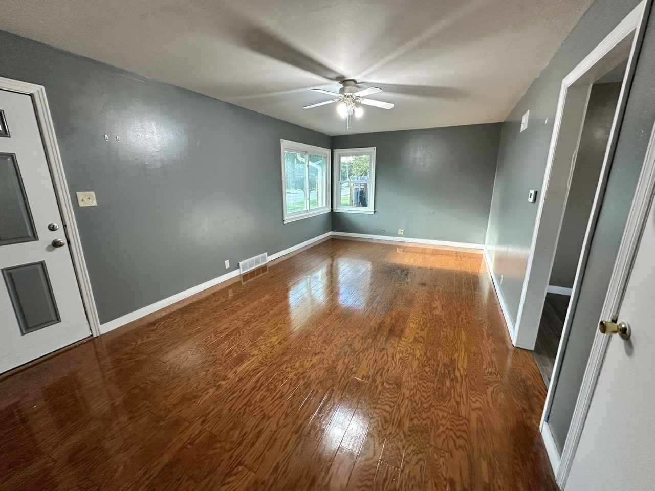 102 George St #1 - Photo 2 of 11