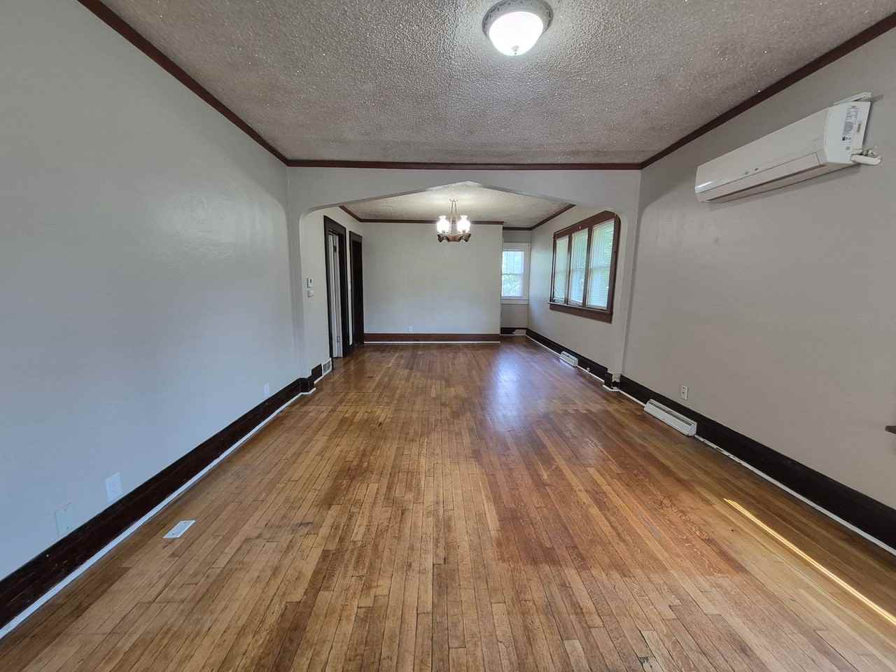 1711 Washington Ave - Photo 5 of 16