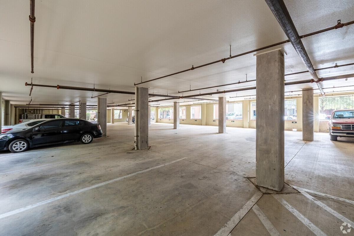 300 Labor St - Photo 6 of 30