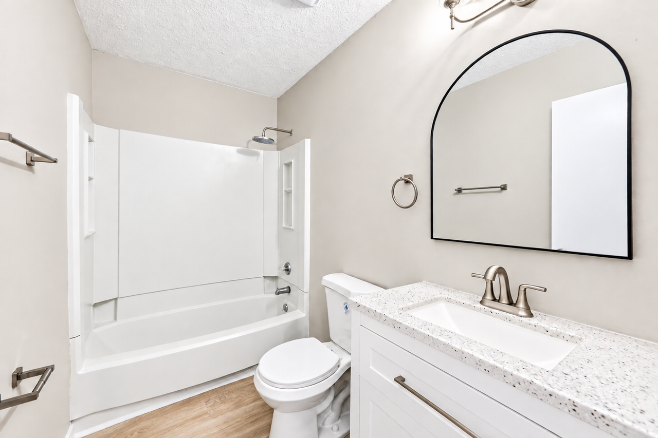 4720 Hoyle Dr Raleigh NC - Photo 4 of 5