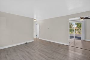 featured image of 715 Moore St