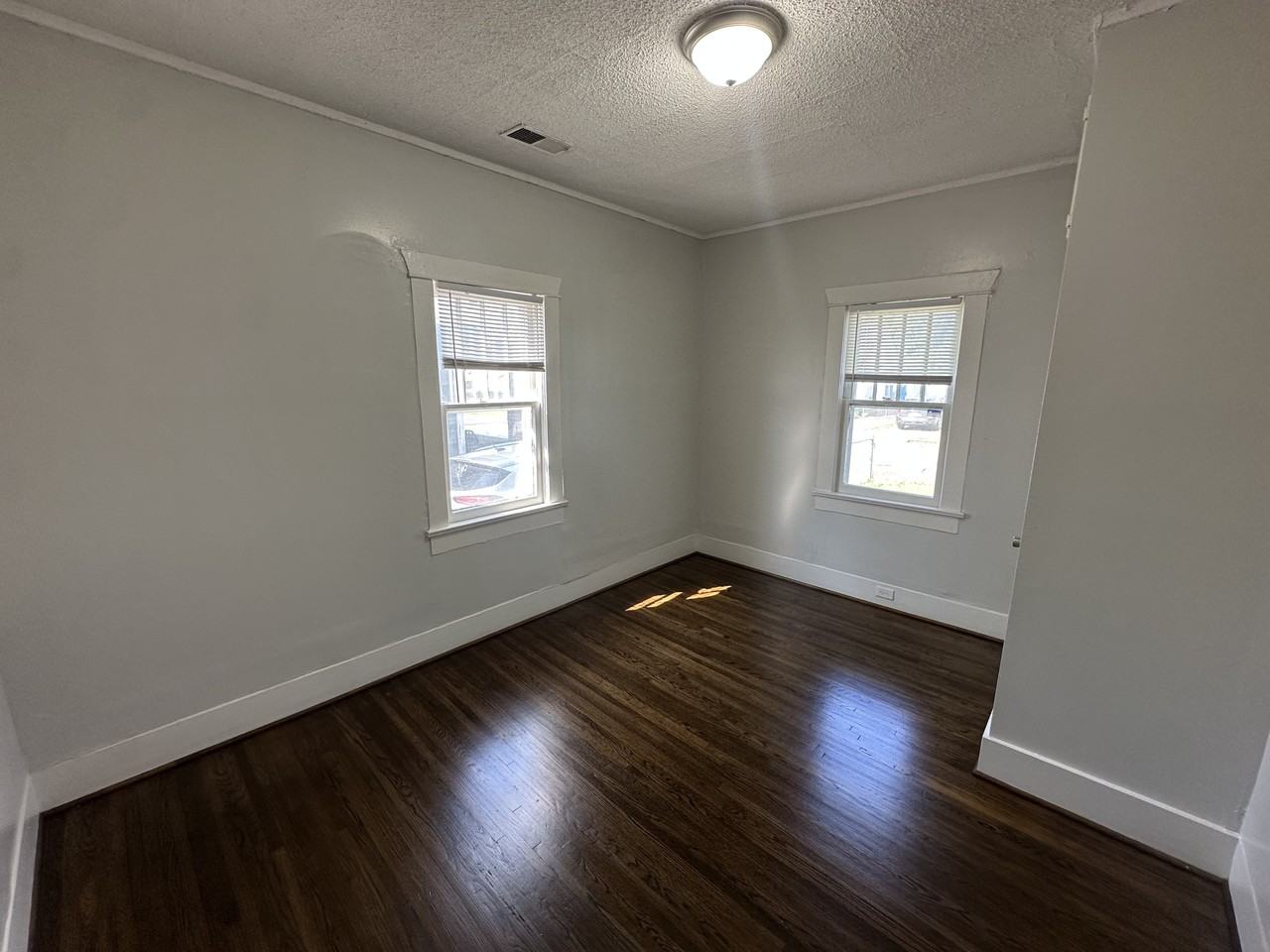5517 Avenue Q #1 - Photo 7 of 32