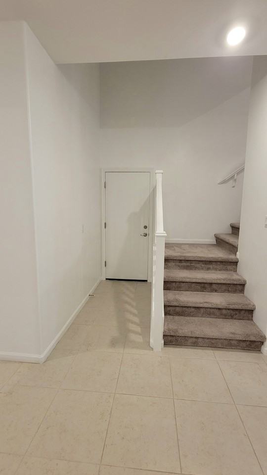 7152 W Vineridge Dr #1 - Photo 5 of 50