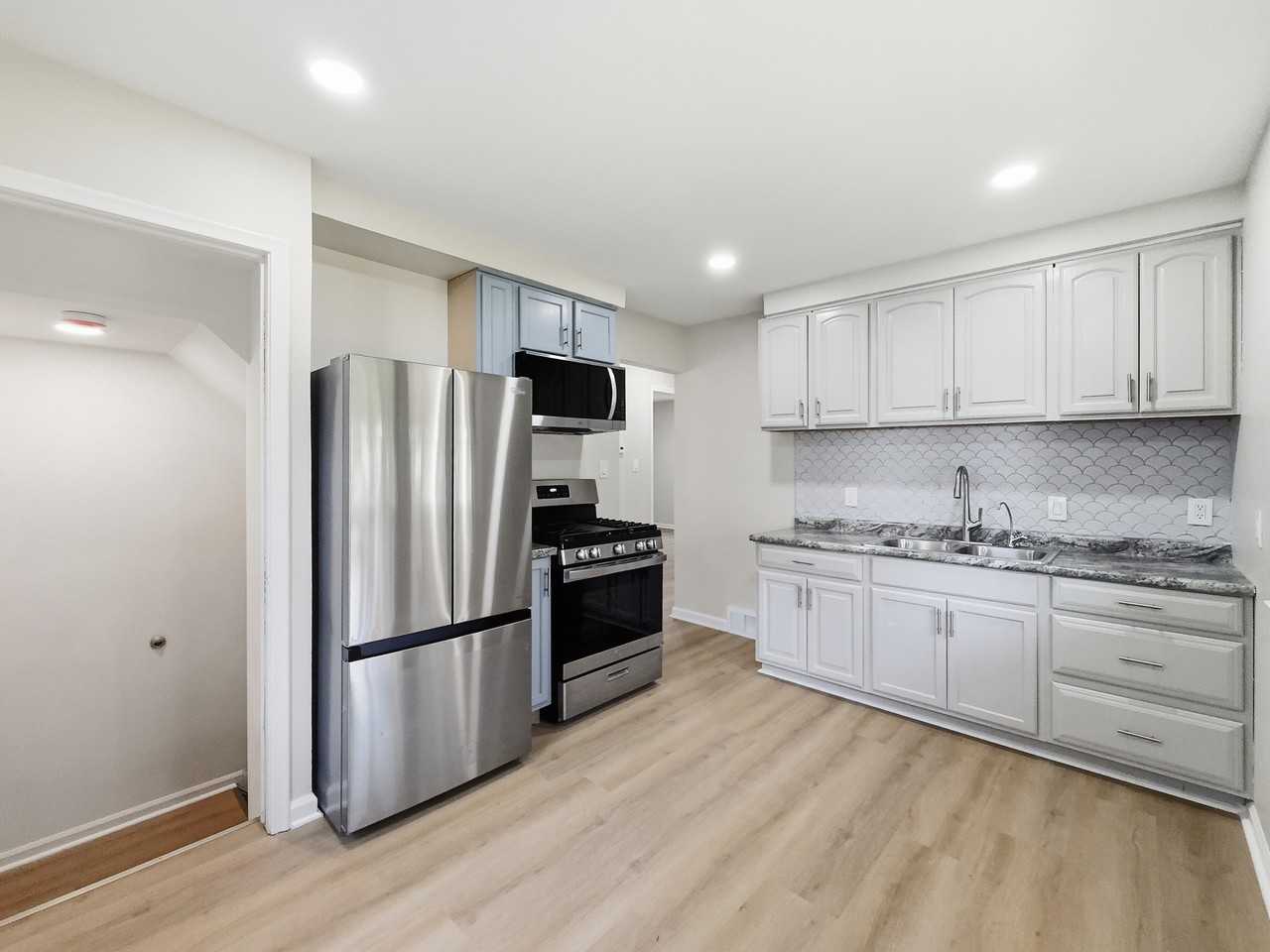 18232 Gaylord #1