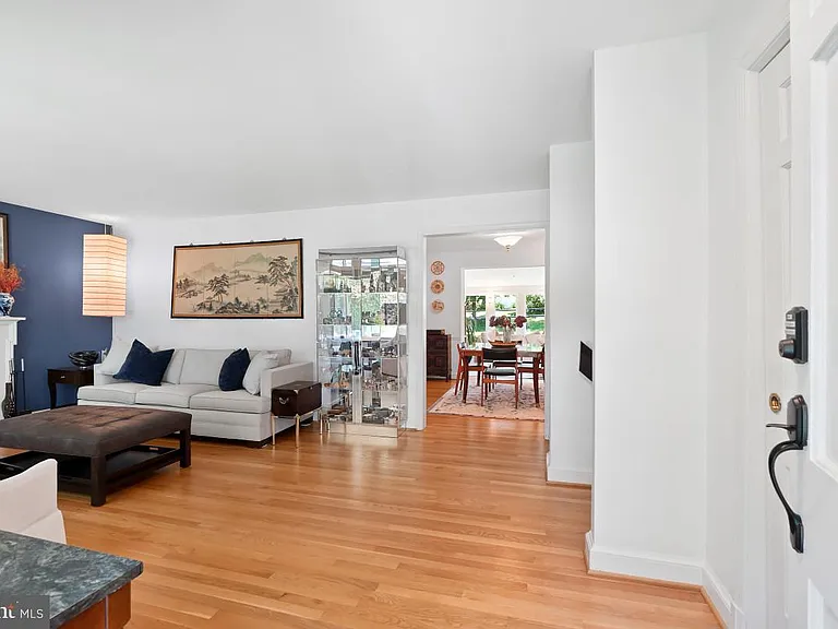 6307 Blackwood Rd #1 - Photo 5 of 45