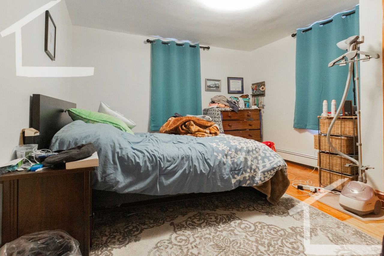 4 Oneil Pl - Photo 3 of 7