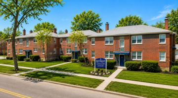 featured image of 20101 W Chicago St