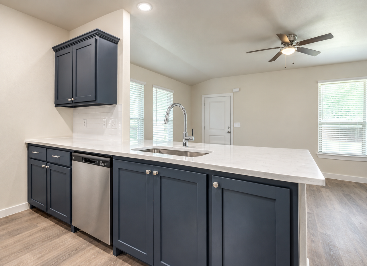 336 Nw 122nd St - Photo 4 of 16