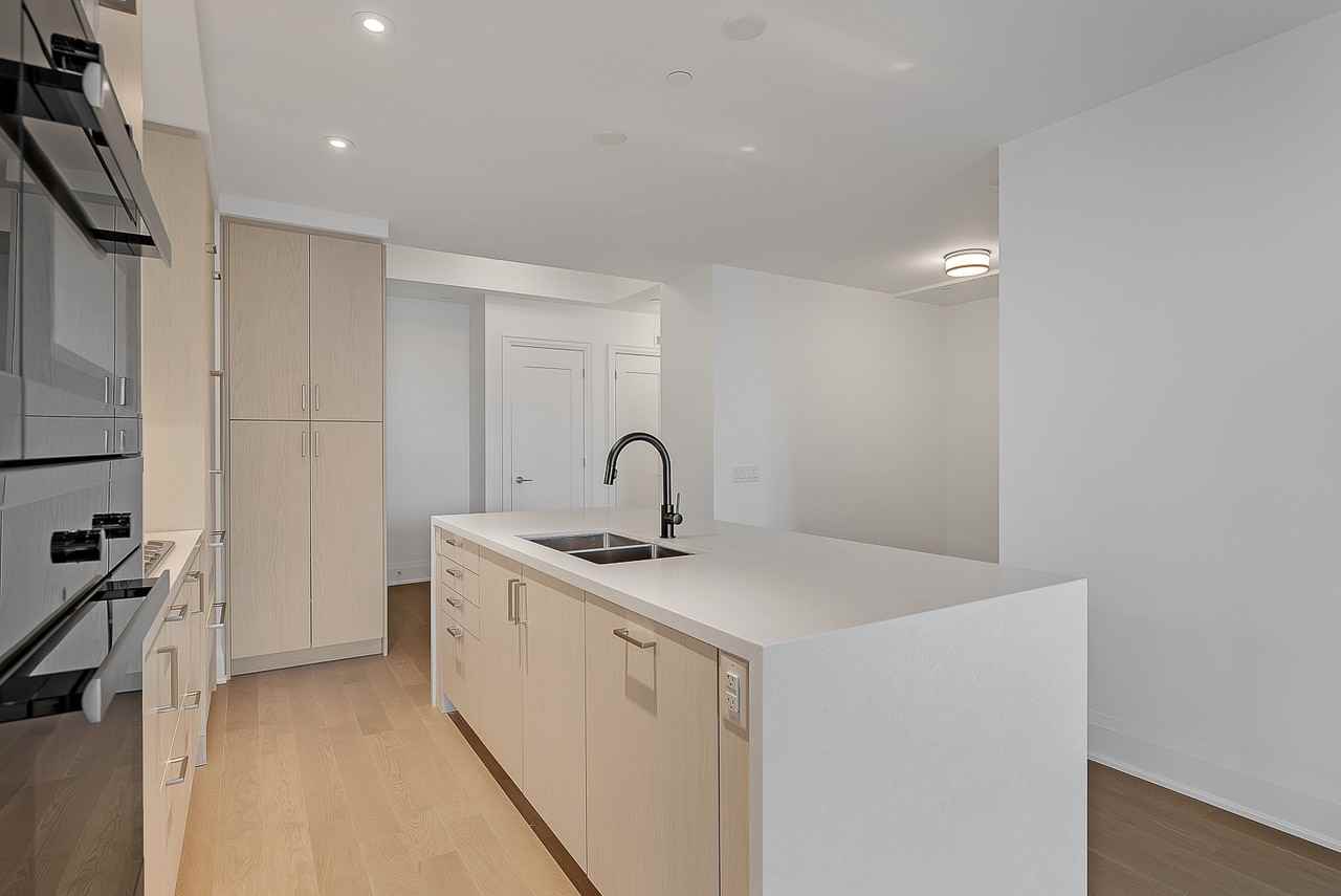 280 Howland Avenue #415 - Photo 4 of 22