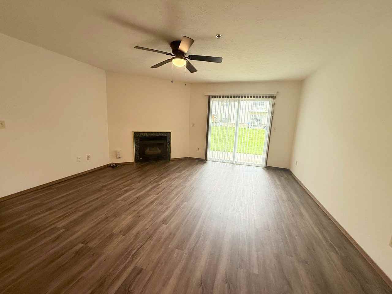 2001 S Morris Ave - Photo 4 of 10
